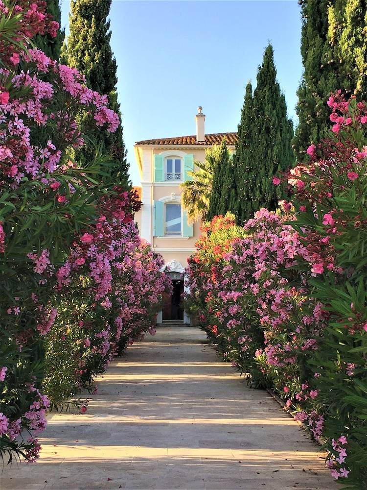 Domaine de l'Aufrene 1