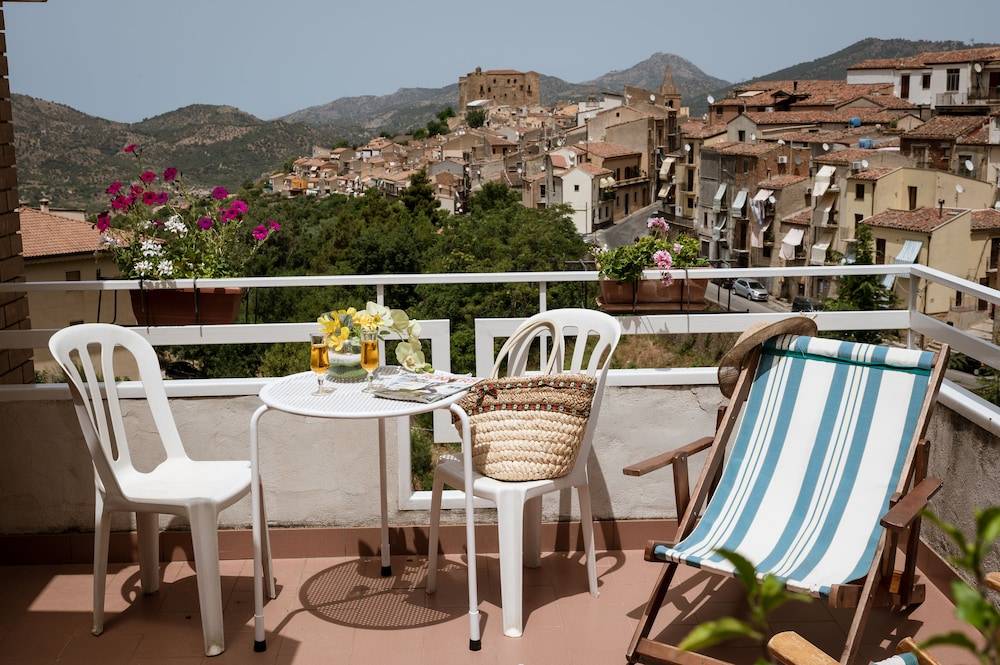 B&B Panorama 1