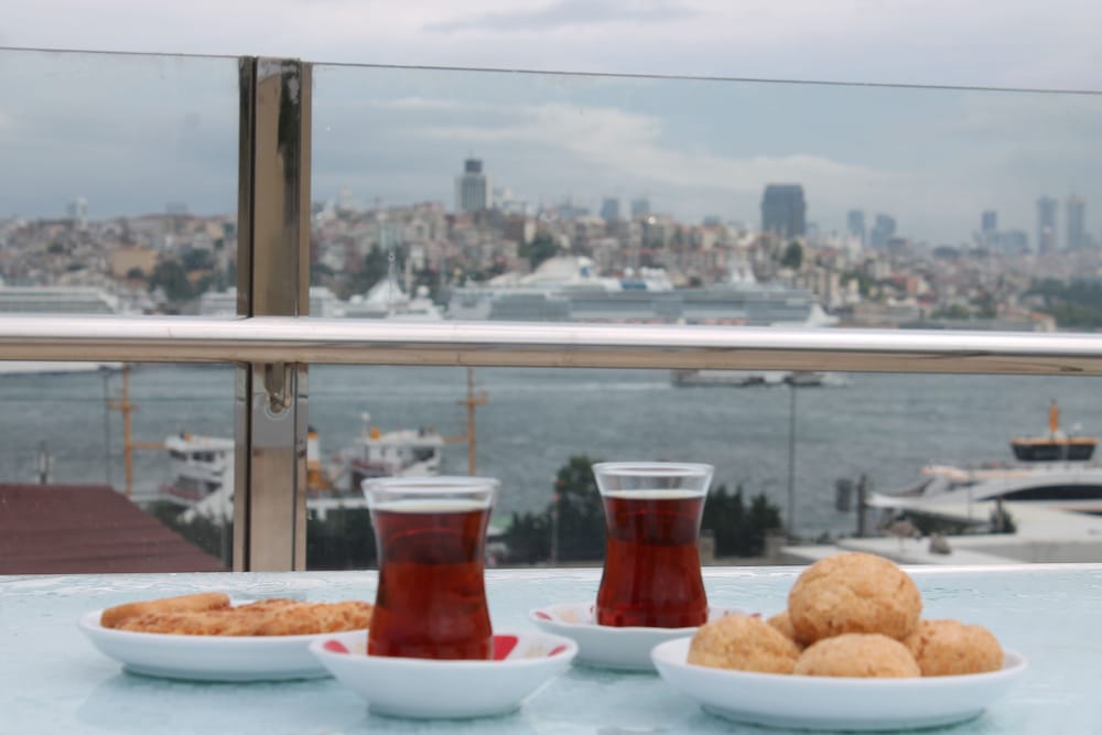Sirkeci Emek Hotel 1