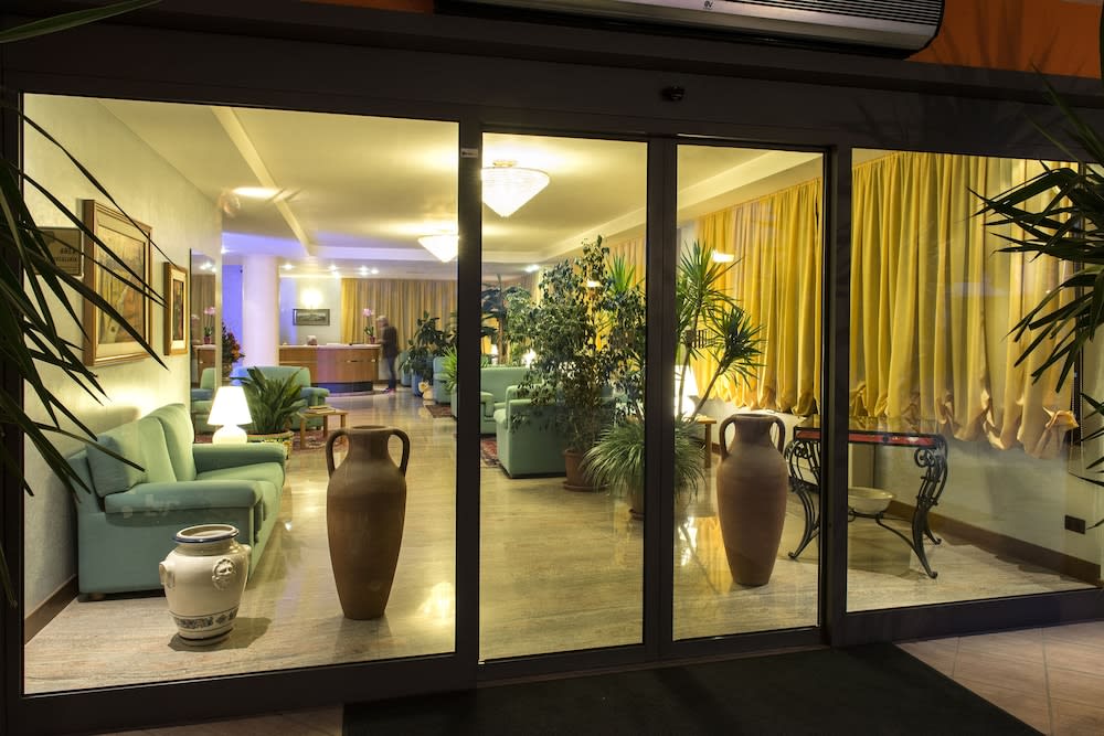 Hotel Torresi 1