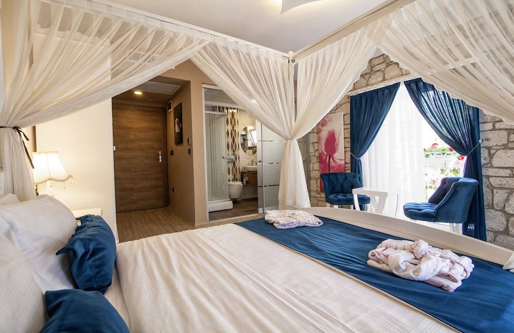 Neva Hotel Alaçatı 1