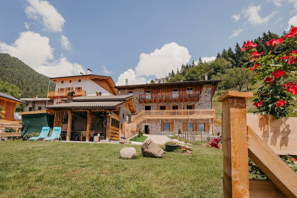 Maso Del Fieno con Sauna Privata e Vista Unica 1