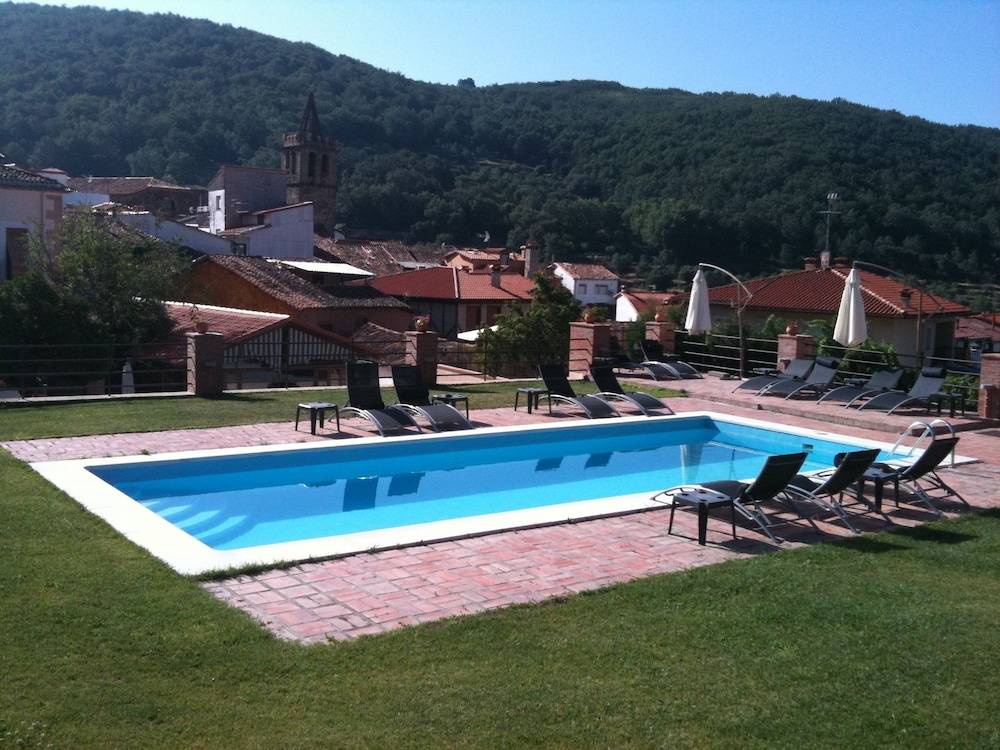 Hotel Rural La Casa De Pasarón 1