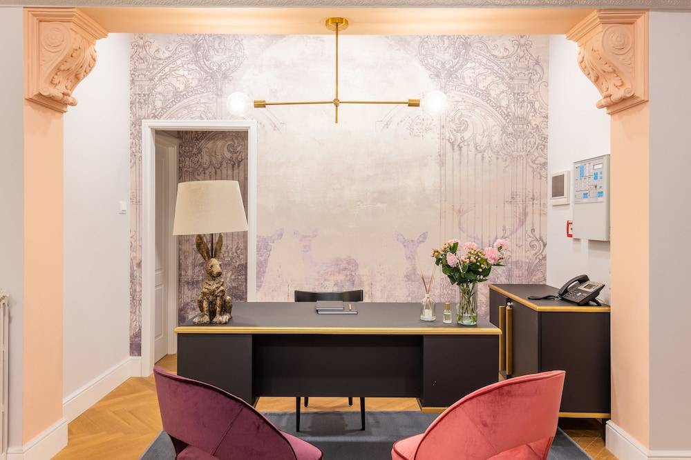 3110 ArtHotel 2