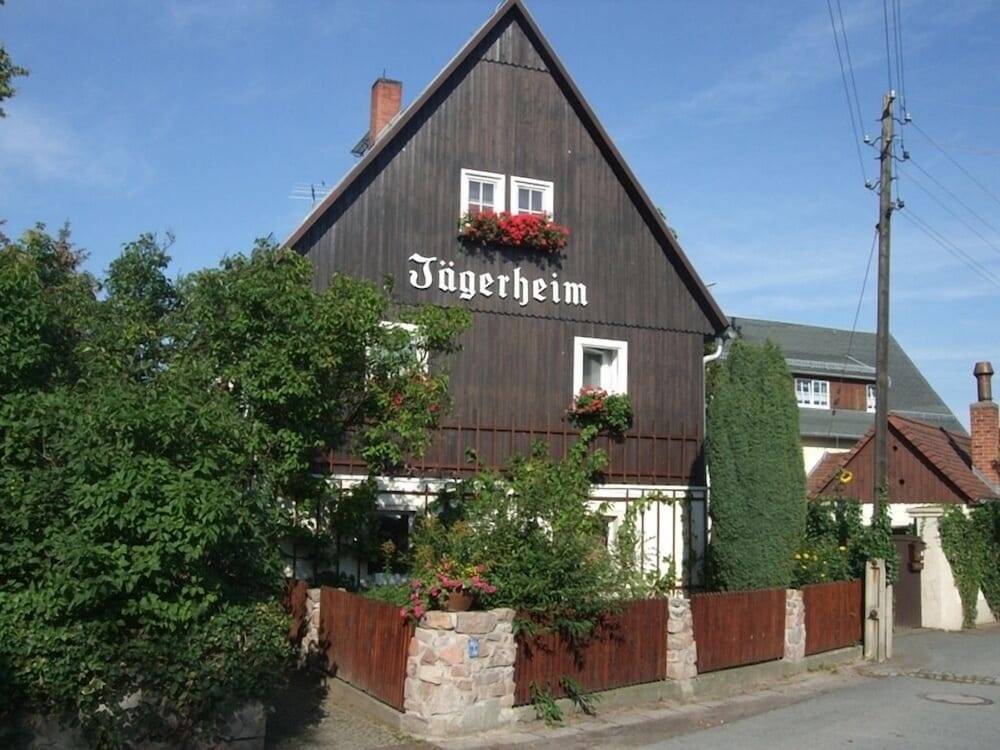 Jägerheim Löbsal 1