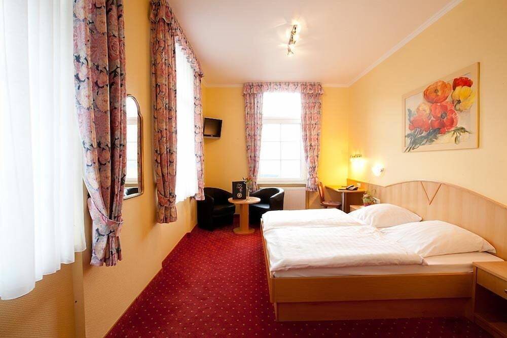Hotel Zwei Mohren 2