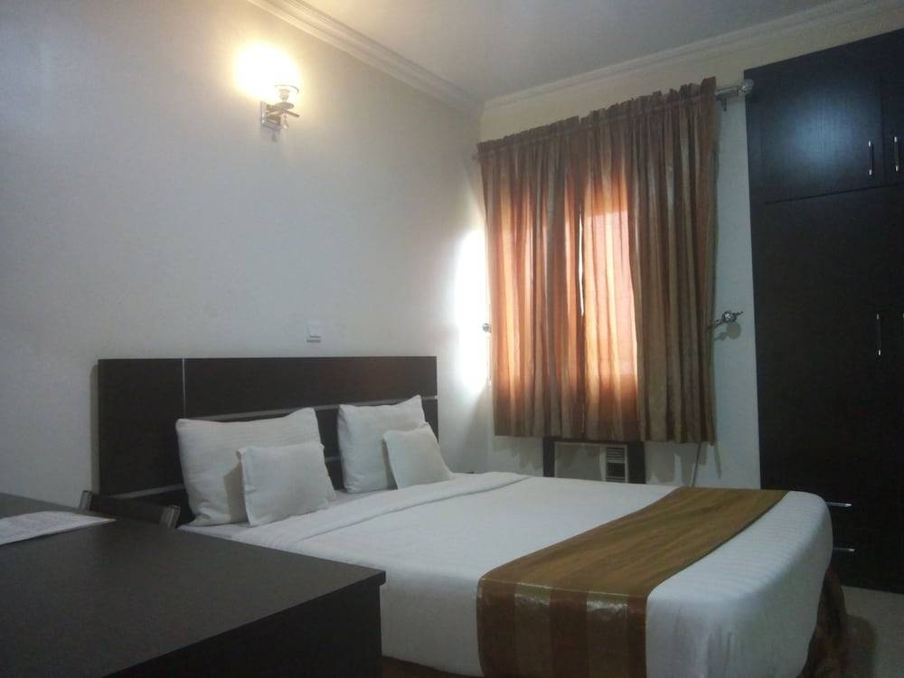 Angel Park Place Hotel 1
