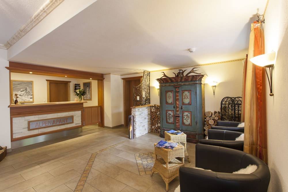 ALPENAPART Ladis - Premium Family Apartments 1