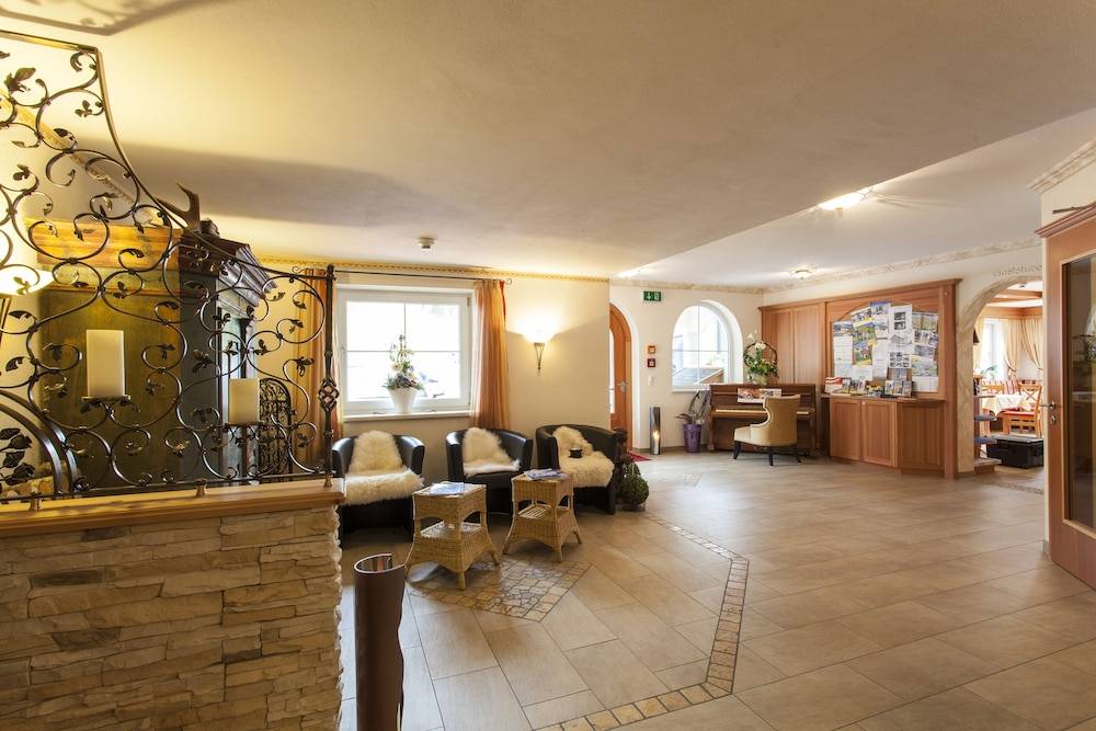 ALPENAPART Ladis - Premium Family Apartments 2