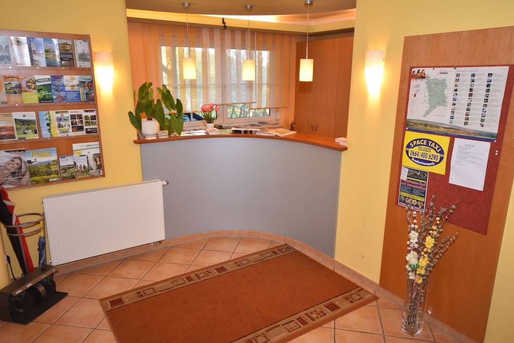 Golf & Thermenland Sonnenpension Frühstückshotel Burgauberg Stegersbach 2