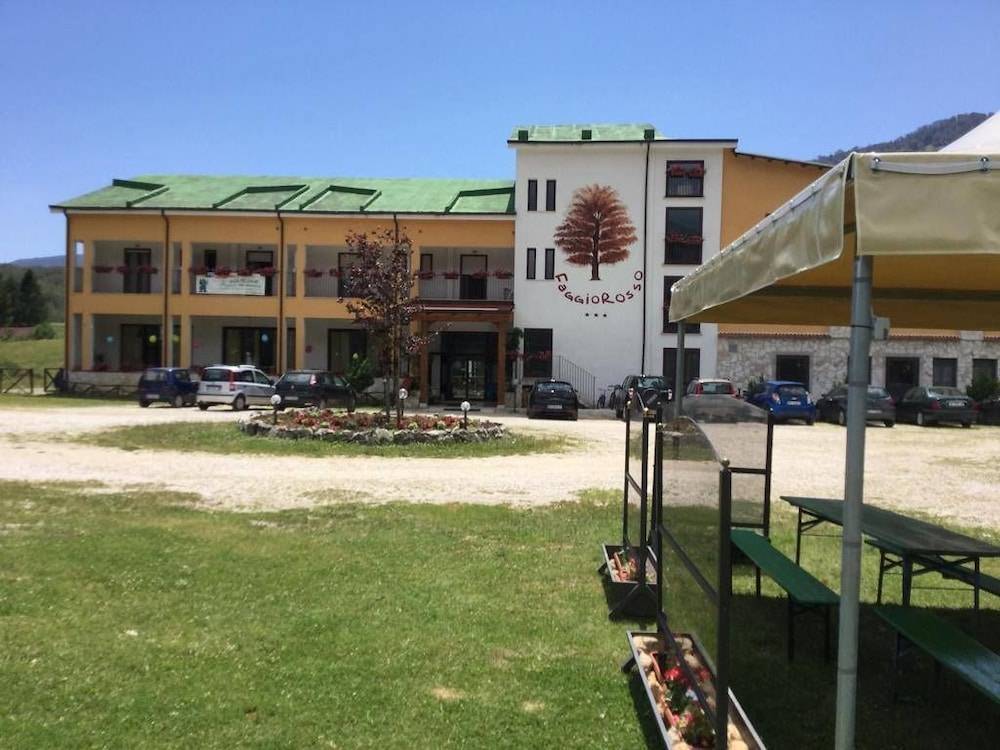 Hotel Faggio Rosso 1