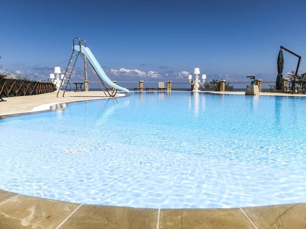 Terrazze sul Tirreno 1