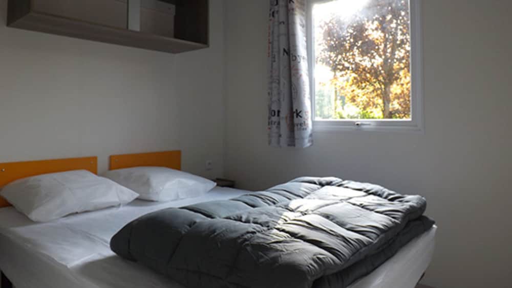 Camping Plein Soleil - Mobil home 1