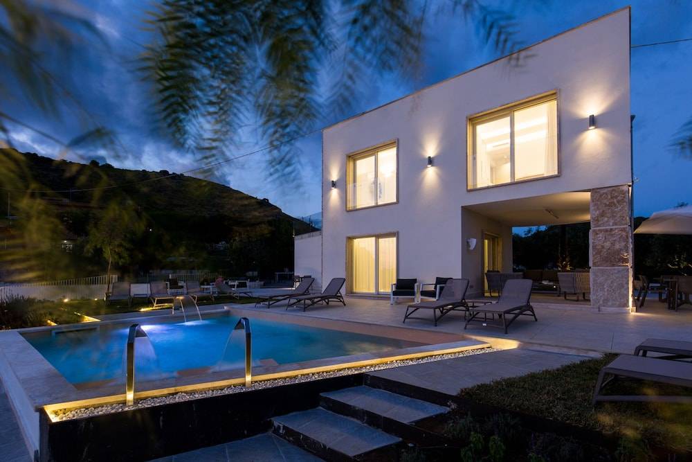 Scissure Sea Suite 1
