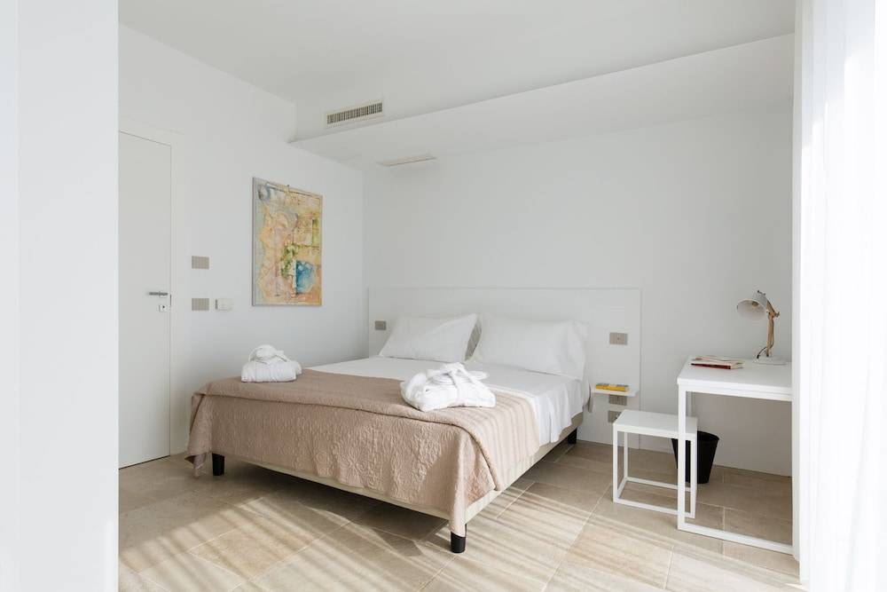 Scissure Sea Suite 2