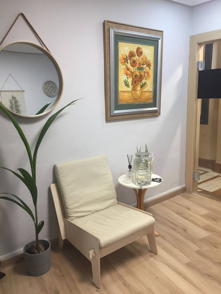 PENSION OVIEDO 2