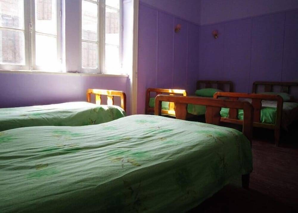 Safary Hotel 2