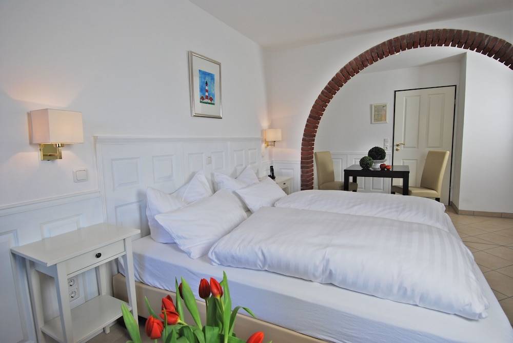 Wohlfühlhotel Hörn van Diek Garni mit Schwimmbad 2