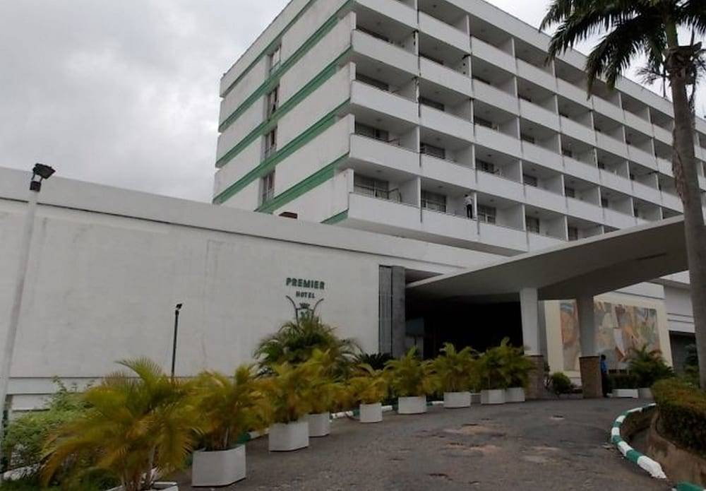 Premier Hotel 1