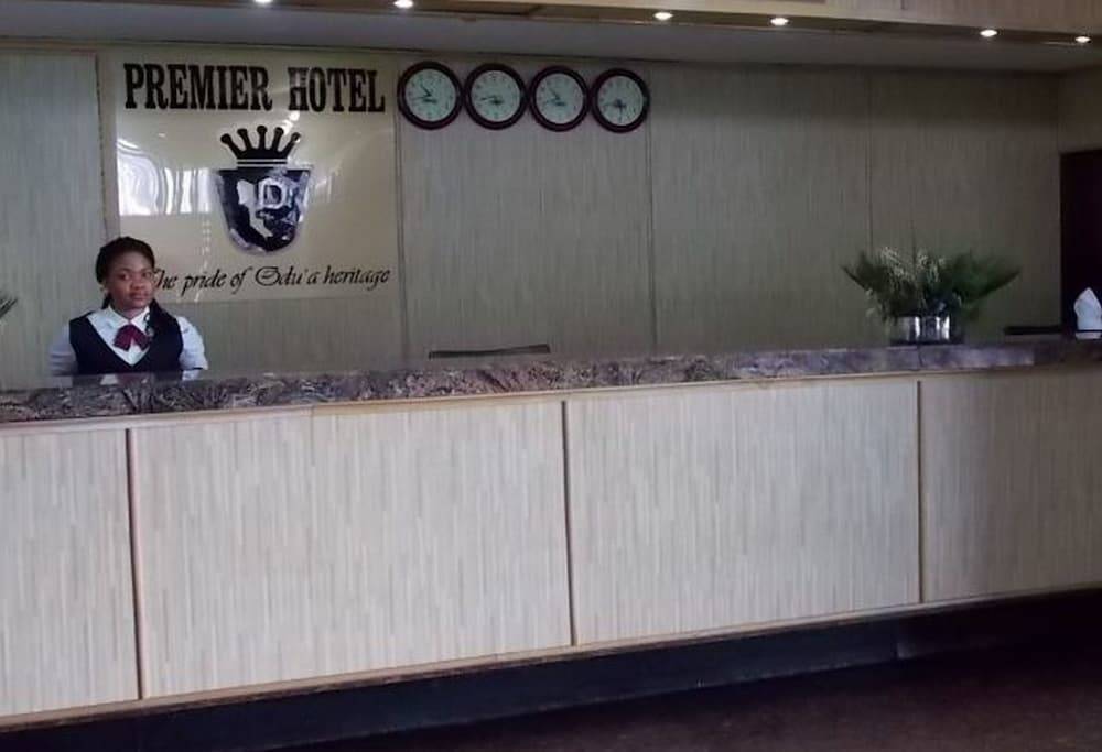 Premier Hotel 2