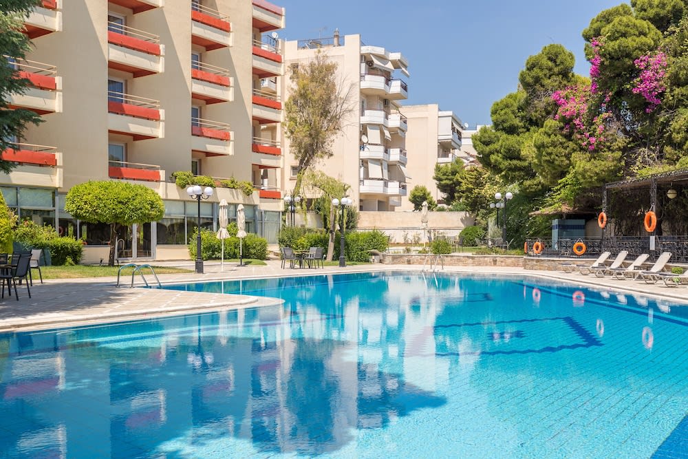 Oasis Hotel Apartments 1