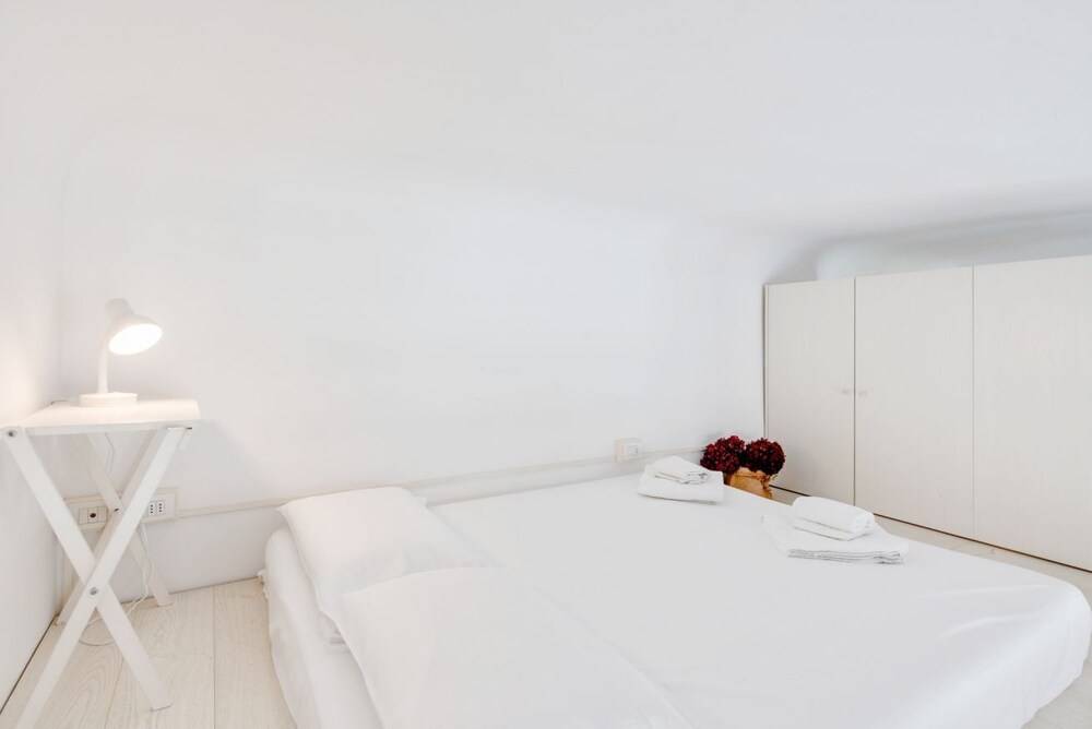 GuestHost - Piazza San Marco Studio Flat 2