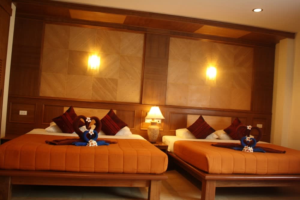D.R. Lanta Bay Resort 1