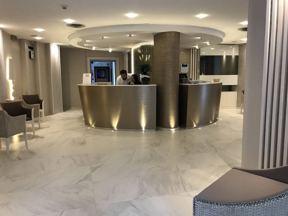 Hotel Villa Paola 2