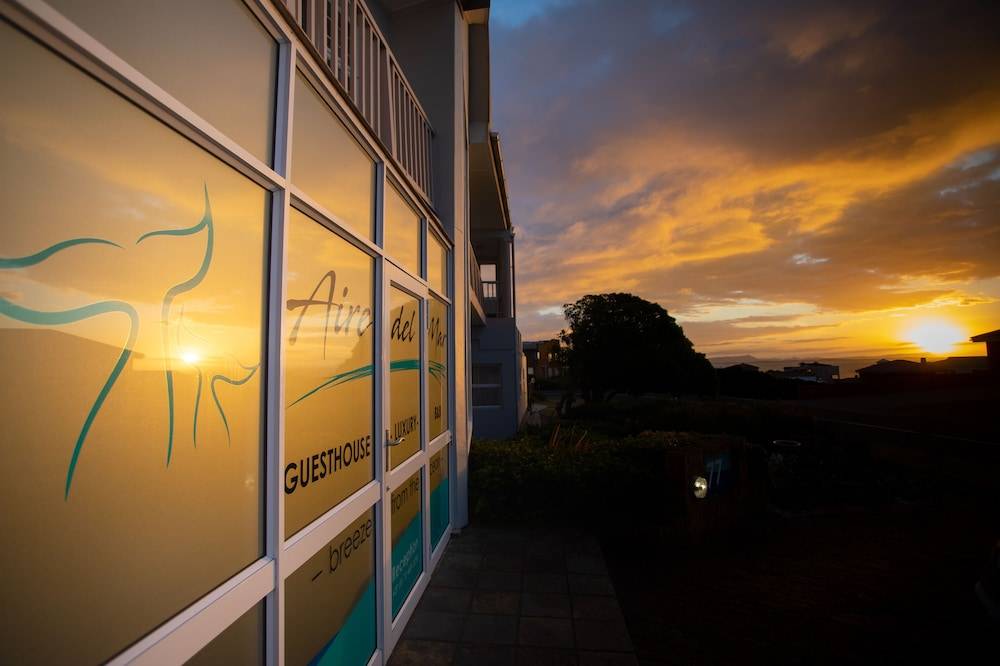 Aire del Mar Guest House 1