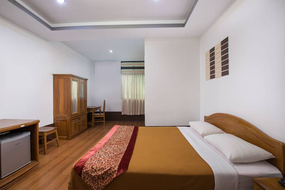 M.G.M Hotel 1