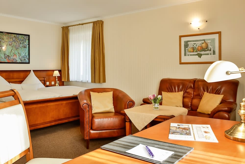 Waldhotel Rheinbach 1