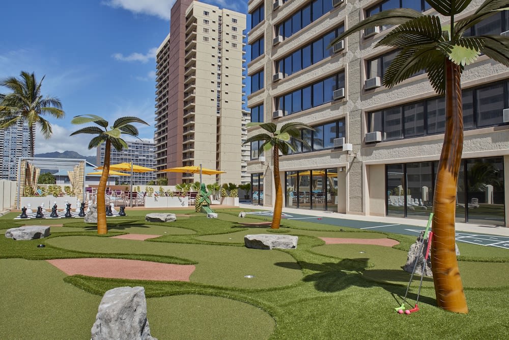 Holiday Inn Express WAIKIKI by IHG 1