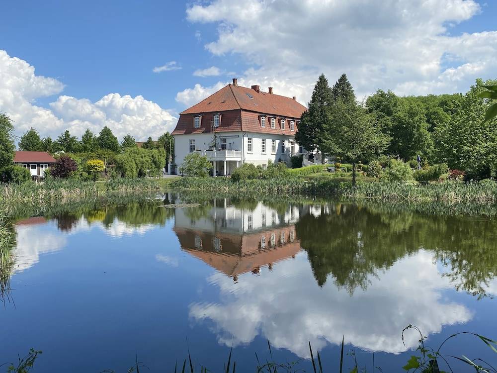 Jagdschloss lalendorf 1