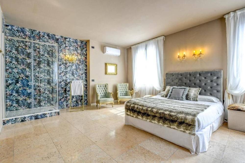 Prestige Suite Sirmione 1