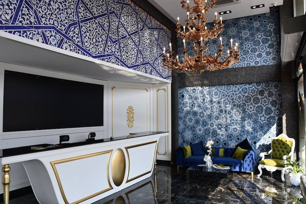 Hmz LUXURY HOTEL 2