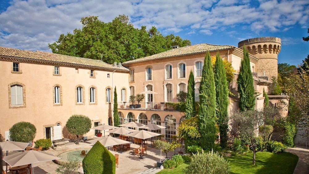 Château De Massillan 1