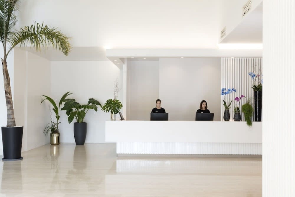Hotel Puerta America 2