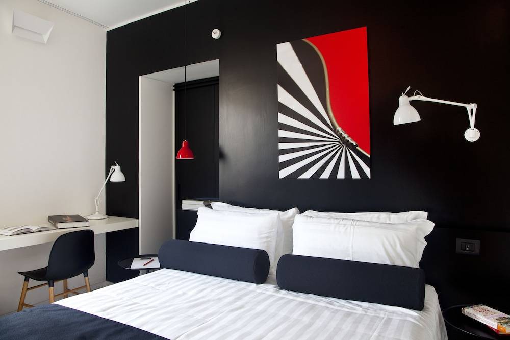 Sora Luxury Inn 1
