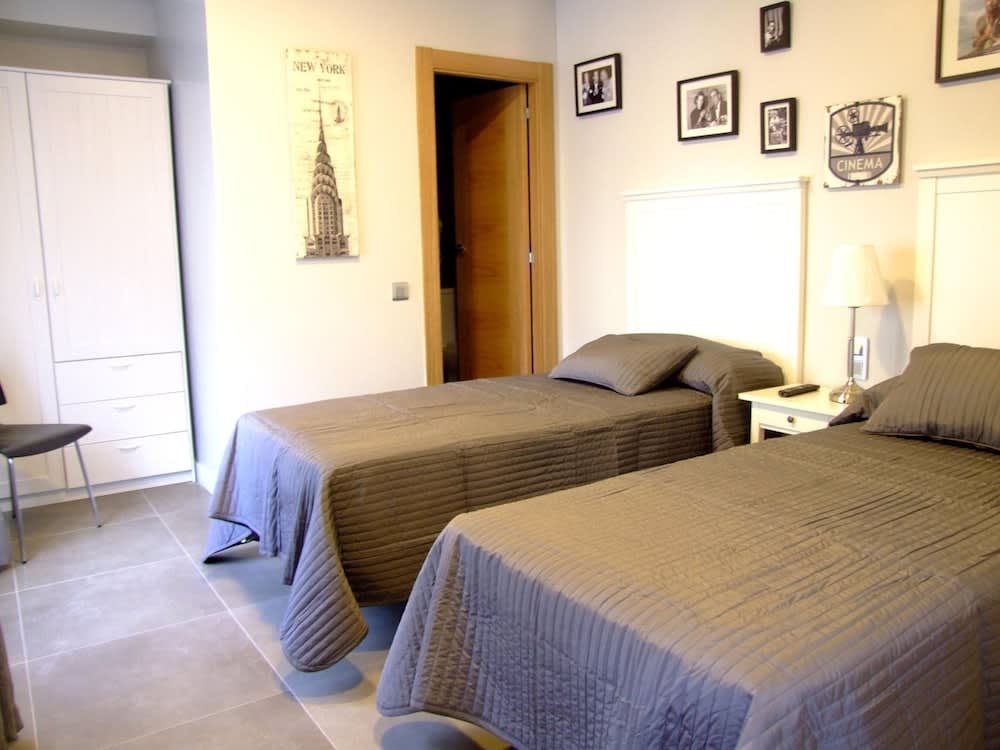 Hostal Vintage Santander 1