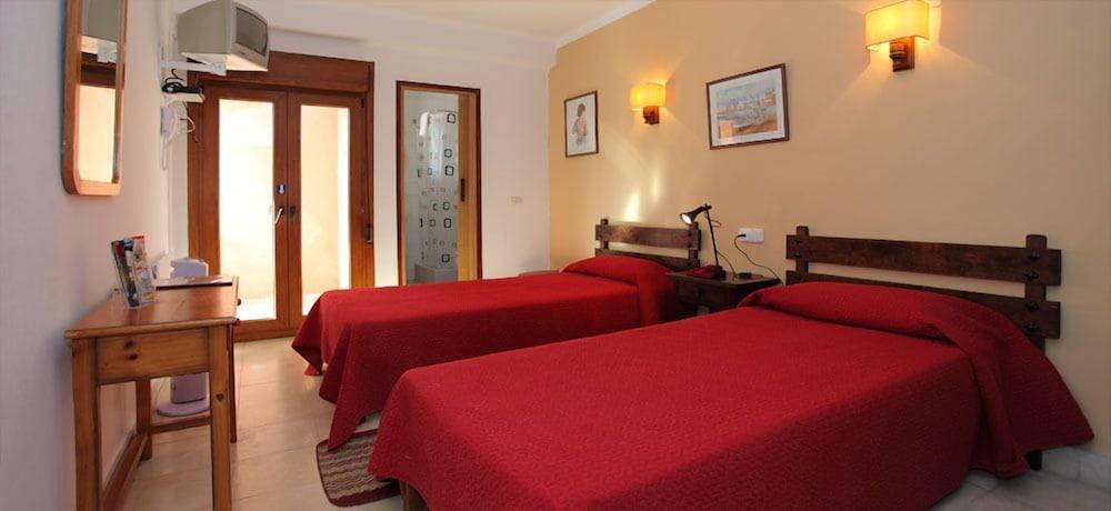 Residencia Santiago Mallorca 1