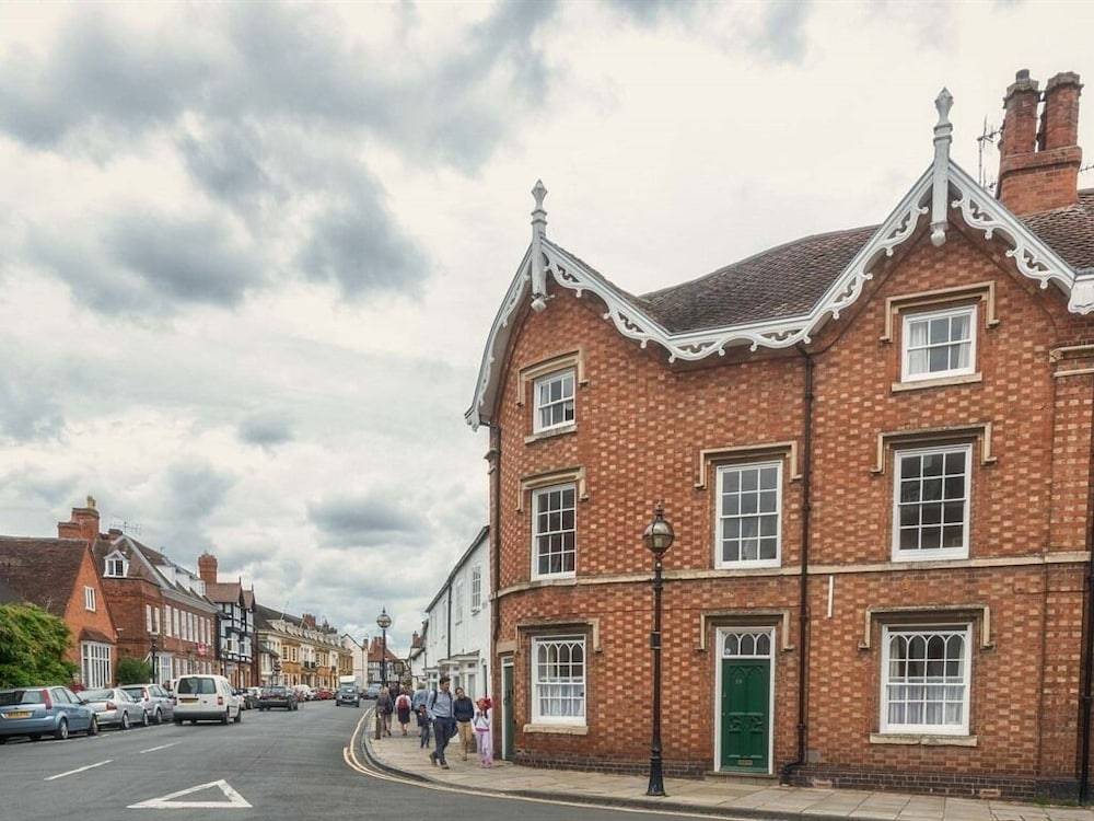 Luxury Town Centre Apartment Stratford Upon Avon 1
