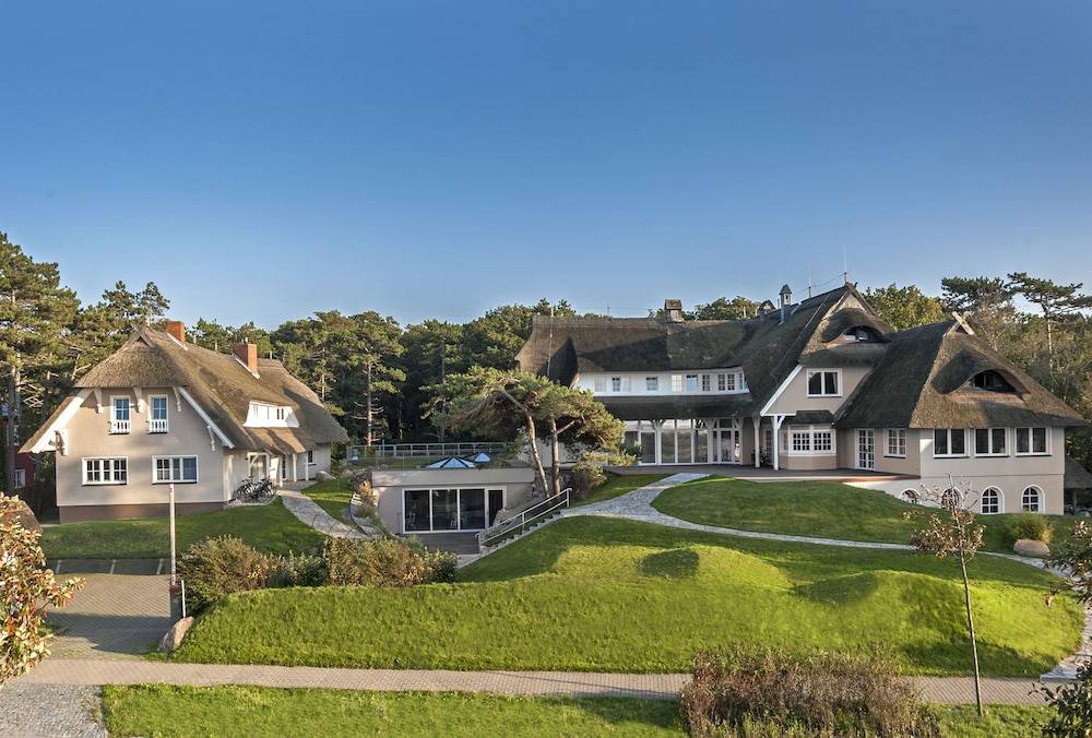 Boutique-Hotel STRANDHAUS Ahrenshoop 1
