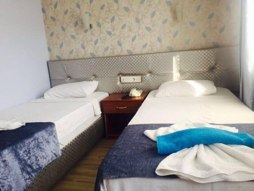 Twenty One Hotel 2