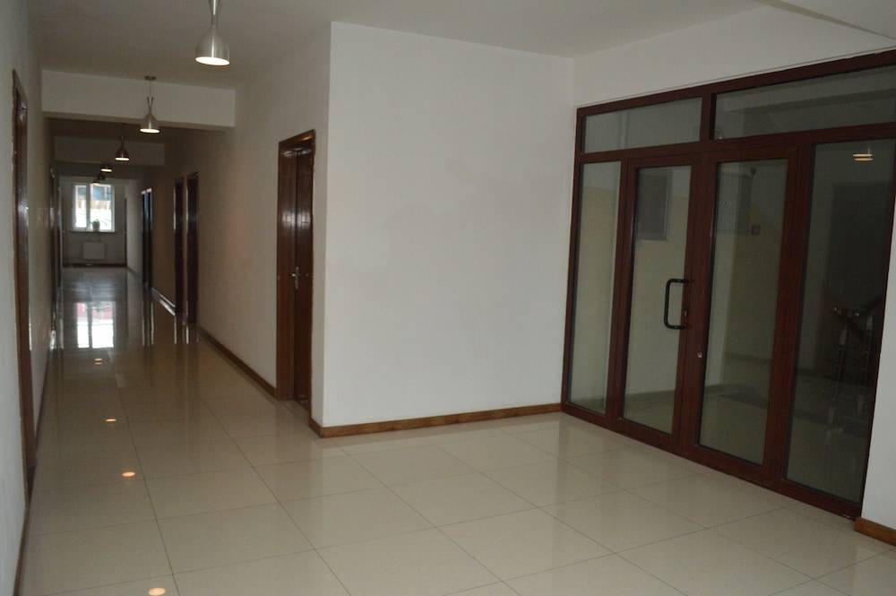 Land Hotel 1