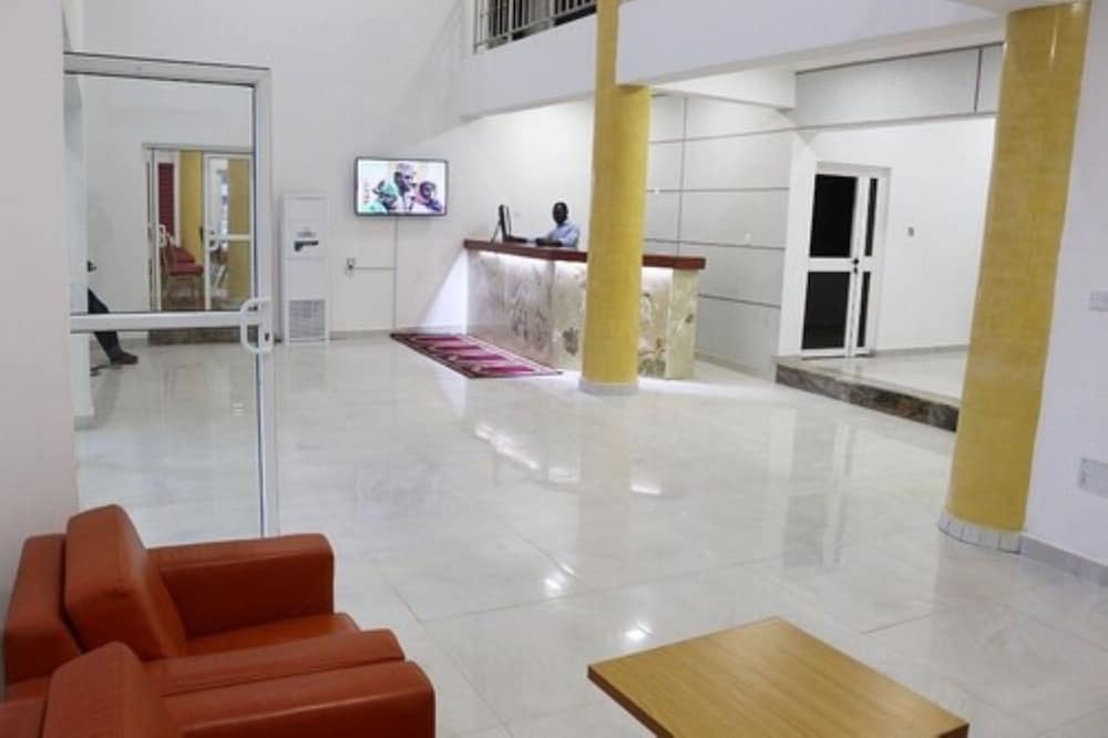 ROSES REGENCY HOTEL AND SUITES 2