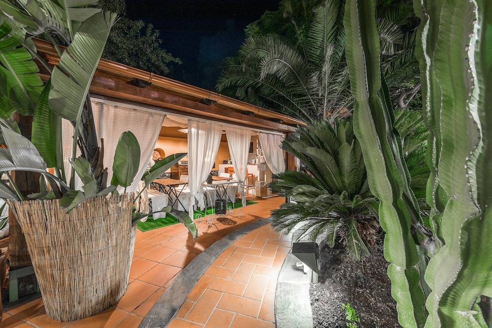 Villa Mariella Pittorino - camere in B&B 1