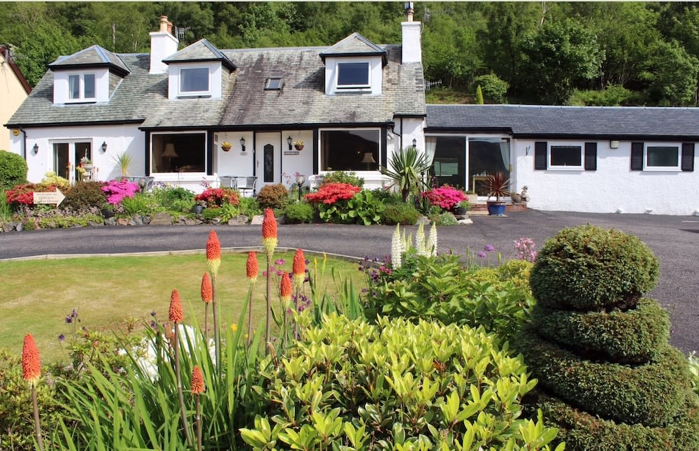 Hillview guest house 1