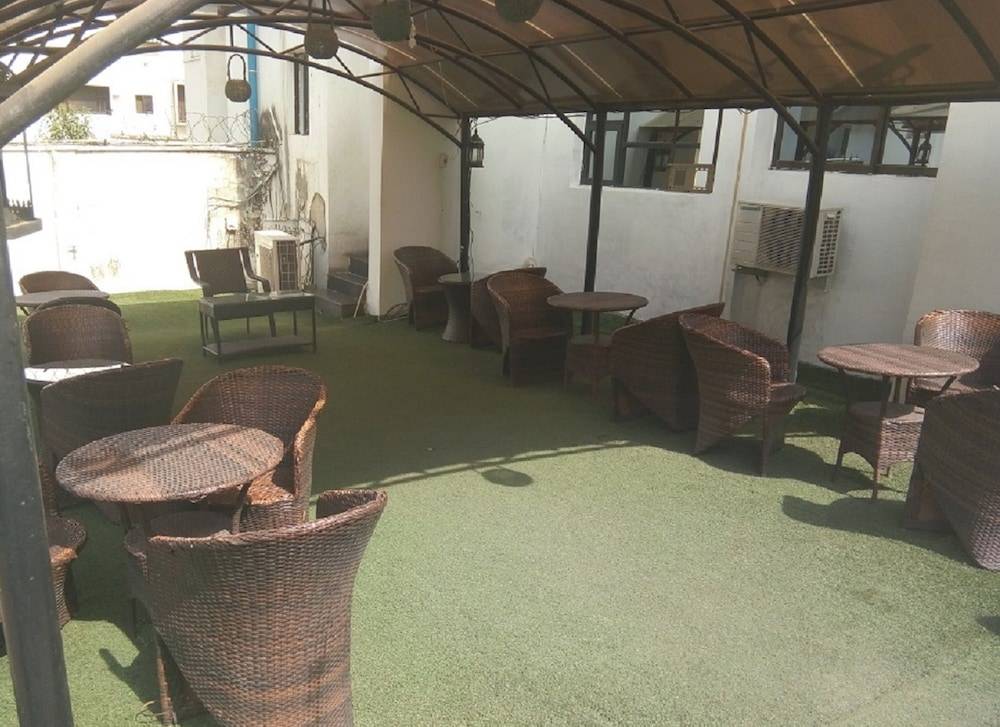 Jat Suites 2