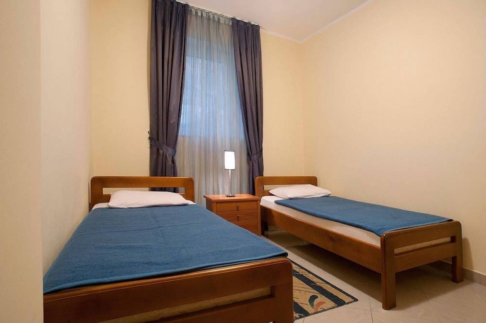 Apartments Vuksic 2