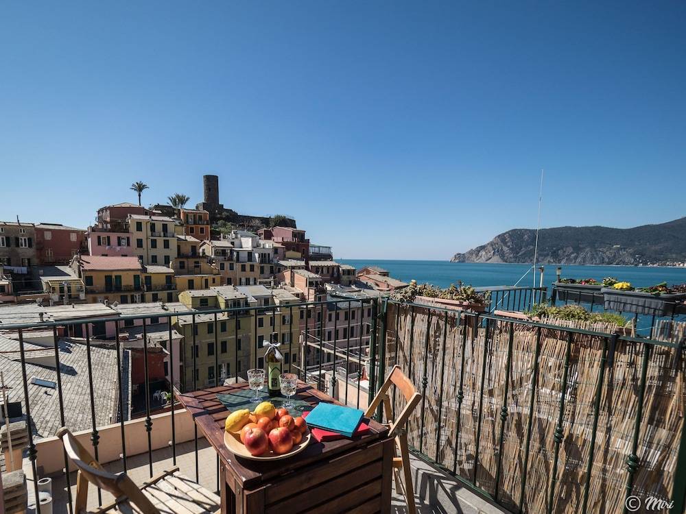 La Torretta dei Merli Studio with Unique Views 1
